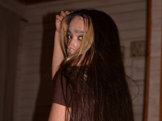 live webcam model IvyMoore