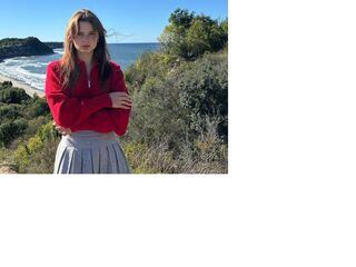 webcam striptease show JaneeLoszynski