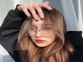 camgirl chat room JeannaTalahytewa