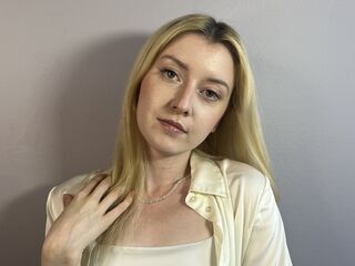 livesex video JeanneHolmes