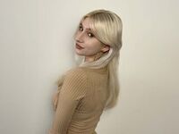 fingering girl chatroom JoslynCobbin