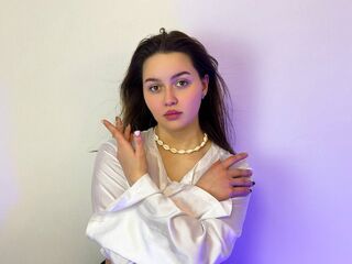 camgirl fingering pussy JulietaWilde