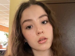 chat room live cam JulyLarain