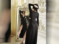 teaser webcam KiraHoloway