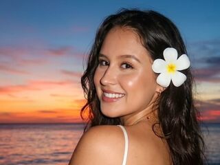 shaved pussy webcam KristenFuller