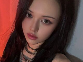cam strip tease KristyShatten