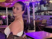 nude cam girl photo KyleeBig