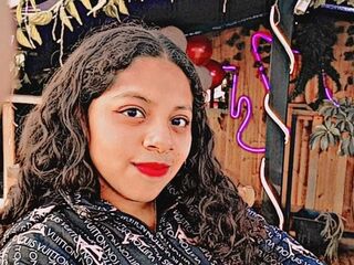 hot girl webcam KyraFade