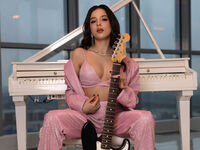 nude cam LanaPiercey