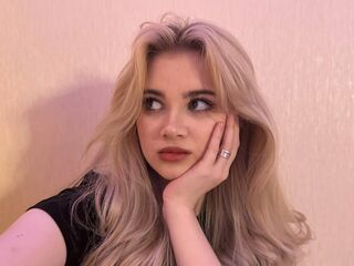 naked camgirl picture LatoyiaCanpos