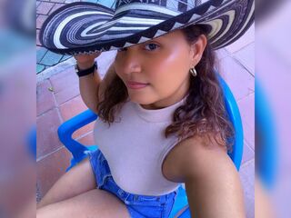 beautiful girlcam LauraPhol