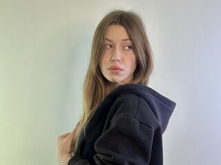 cam girl camsex LeonilaKesling