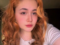 live cam show LiliPlishi