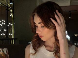hot video chat LuxeLina