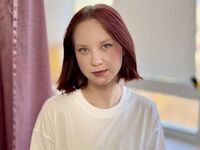 naked girl with webcam masturbating MaisieMundhenk