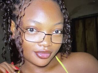 naked webcam girl masturbating MakyDina