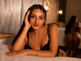 camgirl chat room MelodyBetancourt