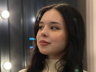 adult live webcam MikiPellon