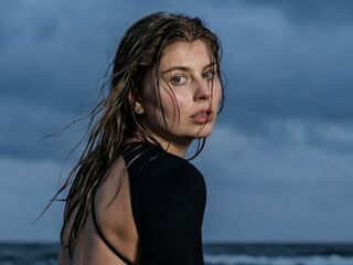 cam girl chat MilaOlivers