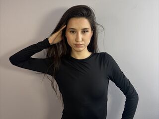 girl topless chat MirelNaomi
