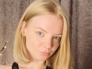 voyeur web cam MoiraBaumgartel