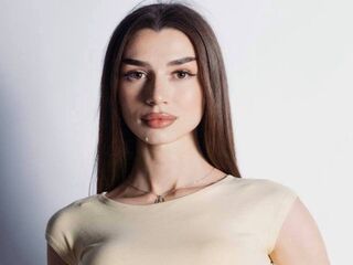 naked cam girl masturbating with vibrator MyriamDonalson