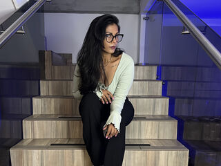 nude webcam girl OliviaLezama