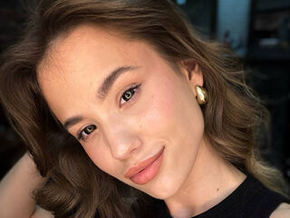 naked camgirl masturbating PearlyLominack