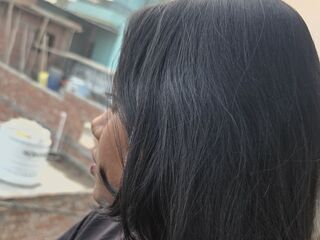 hot girl webcam photo PriyaSengar