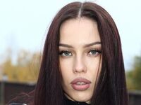 naked girl with webcam masturbating with dildo RandaEisenmann