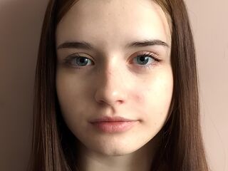 teaser cam RosiaFastic