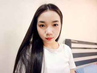 masturbating webcamgirl SanLi