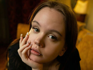 girl topless chat SarandaRyan