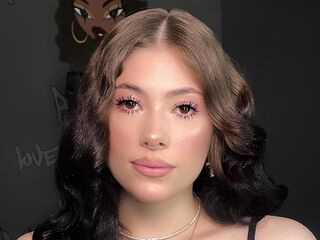 naked cam girl masturbating with dildo ShayneKuster