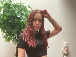 naked cam girl SilverAdderly