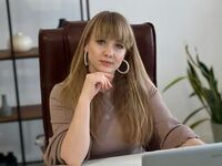 hot strip tease web cam SofiaBellweather