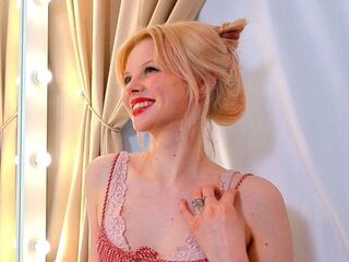 naked cam girl masturbating StacyValeon
