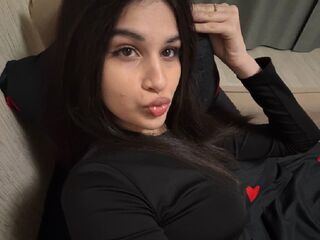 naughty camgirl masturbating with dildo TaylorDegasperis