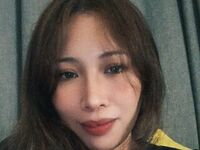 masturbating ThylaMax