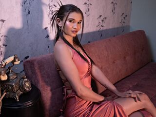 naughty cam girl masturbating with dildo TiaraDanes