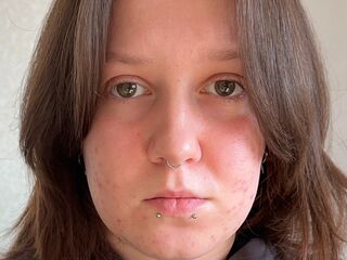 live chat TieshaBevell