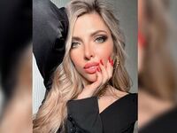 camgirl masturbating with dildo TishaAllure