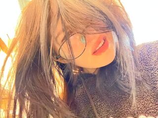 hot striptease webcam ToriTrevino