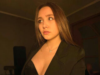 nude cam girl pic UdeleBroadhurst