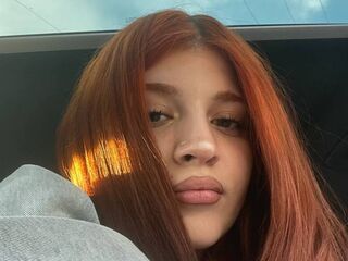 cam girl fingering pussy VelmaraJoy